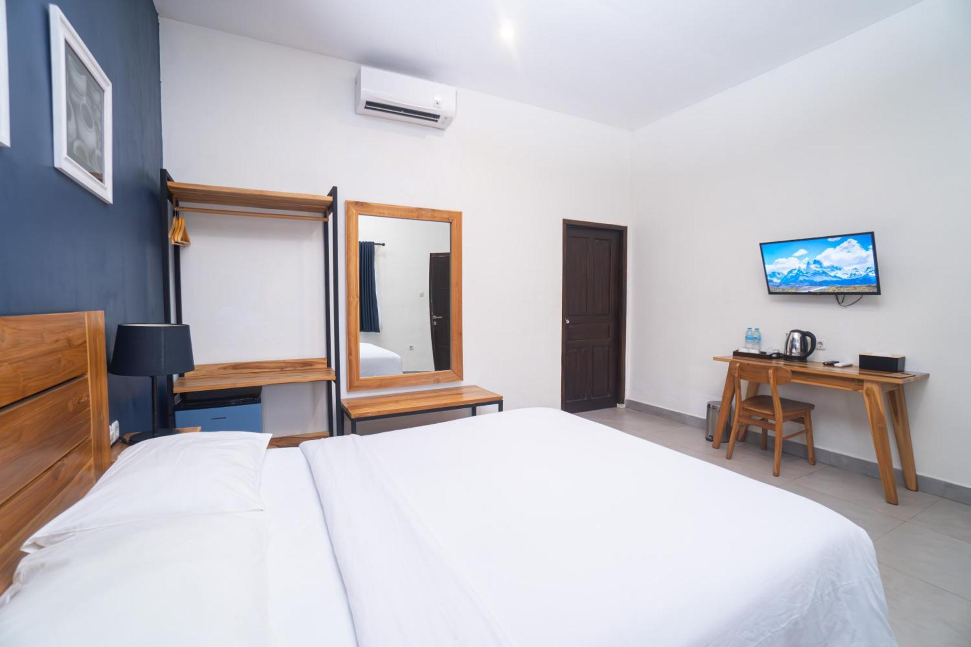 ホテル La Casa Jogja Kejayan エクステリア 写真